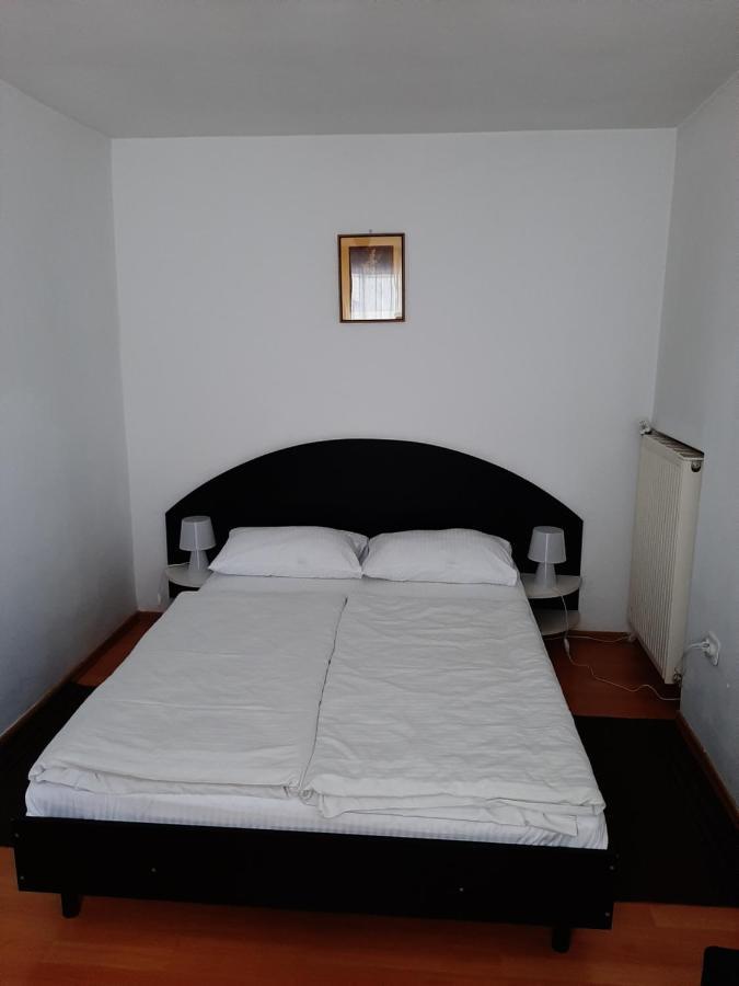 Vila Vanda Kluž Pokoj fotografie